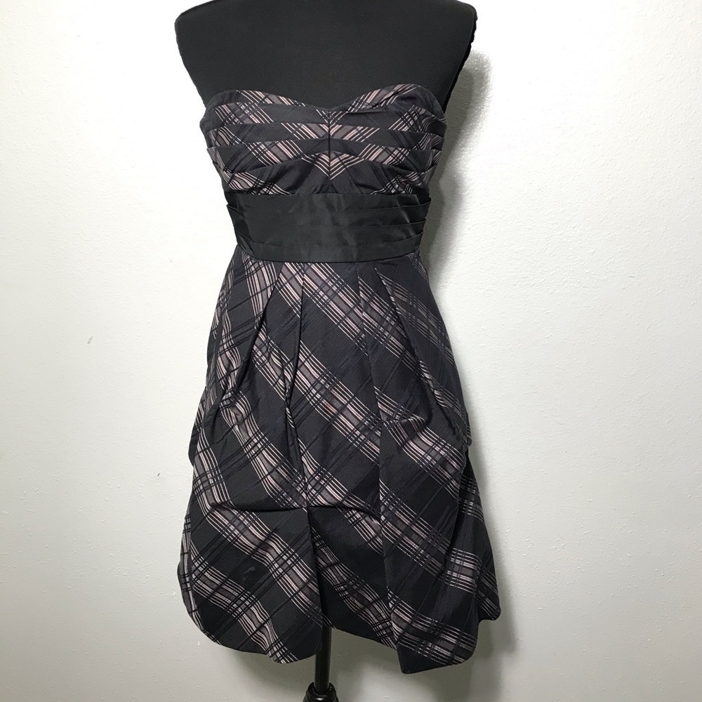 BCBGMaxAzria Dress Strapless Black Coctail D02